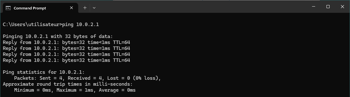 Invite de commande Windows effectuant un ping avec succès vers l’interface WireGuard Debian à l’adresse IP 10.0.2.1